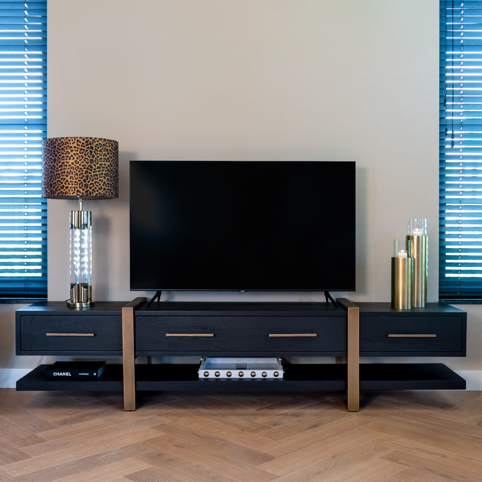 Meuble TV Cambon Richmond interiors 3-tiroirs | Paiement 12X