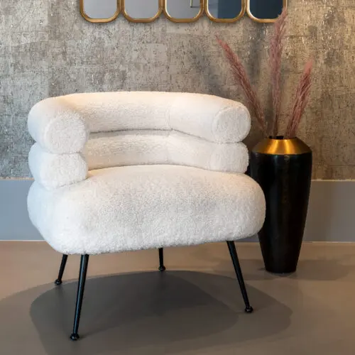 Fauteuil bouclette Amelia Richmond interiors