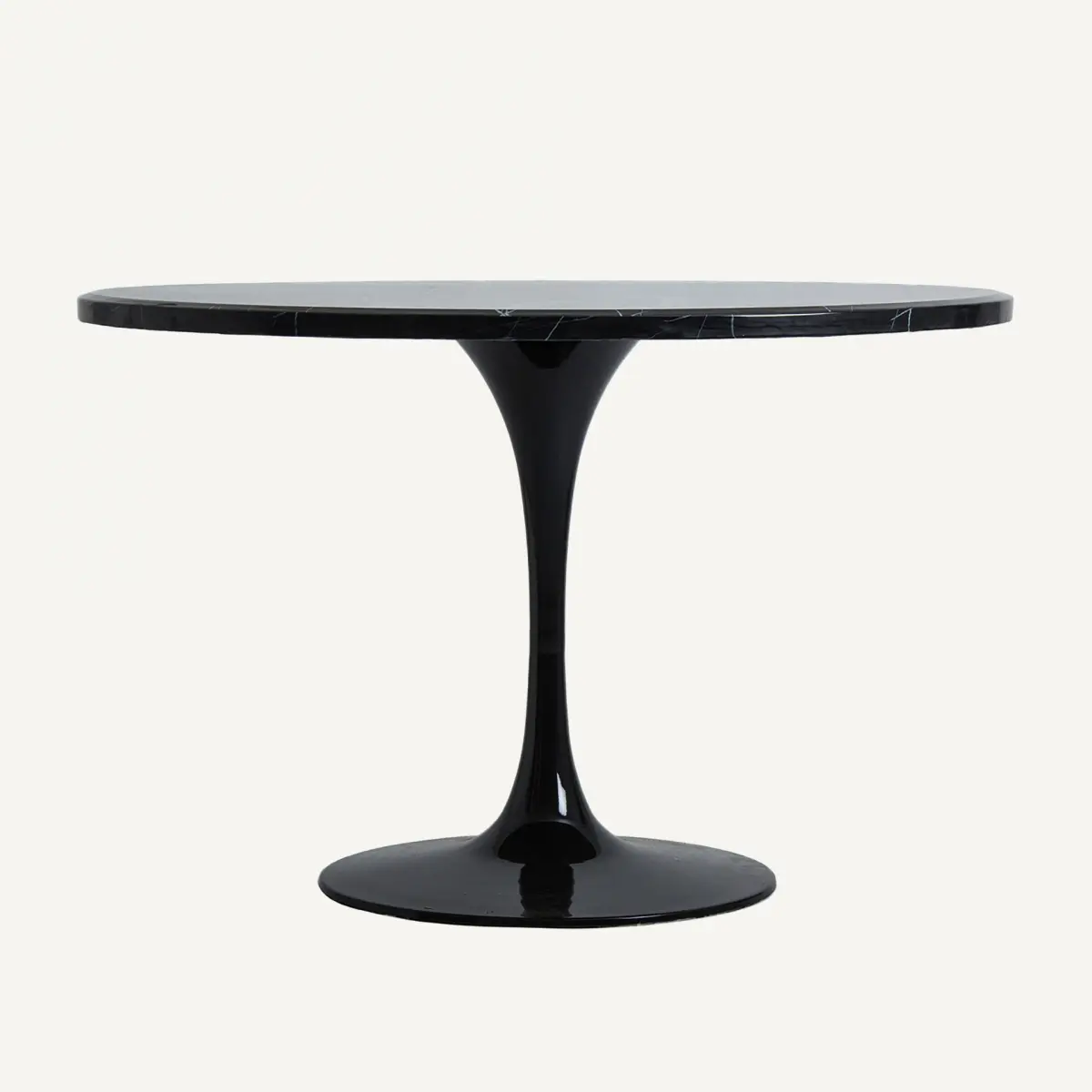 table Cairns Vical en marbre noir