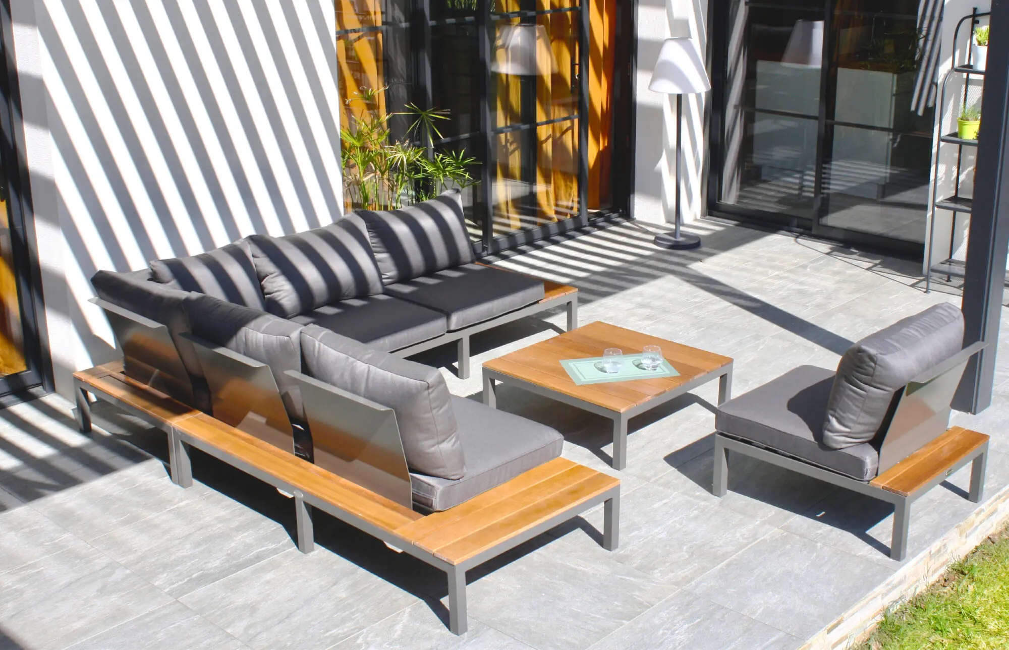 salon de jardin aluminium et teck FSC 6 places NAGANO