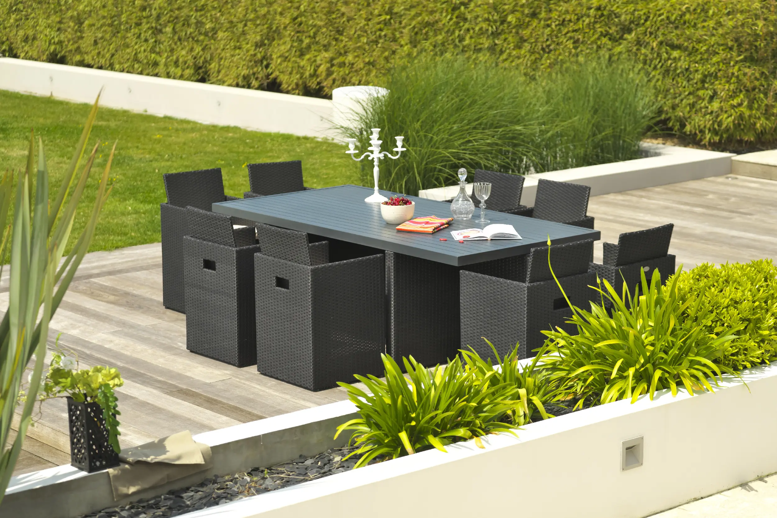 Ensemble repas de jardin encastrable PVC-8-ALU-N 8 places en résine tressée et plateau aluminium - NOIR Ensemble repas de jardin encastrable PVC-8-ALU-N 8 places en résine tressée et plateau aluminium - NOIR – Image 7