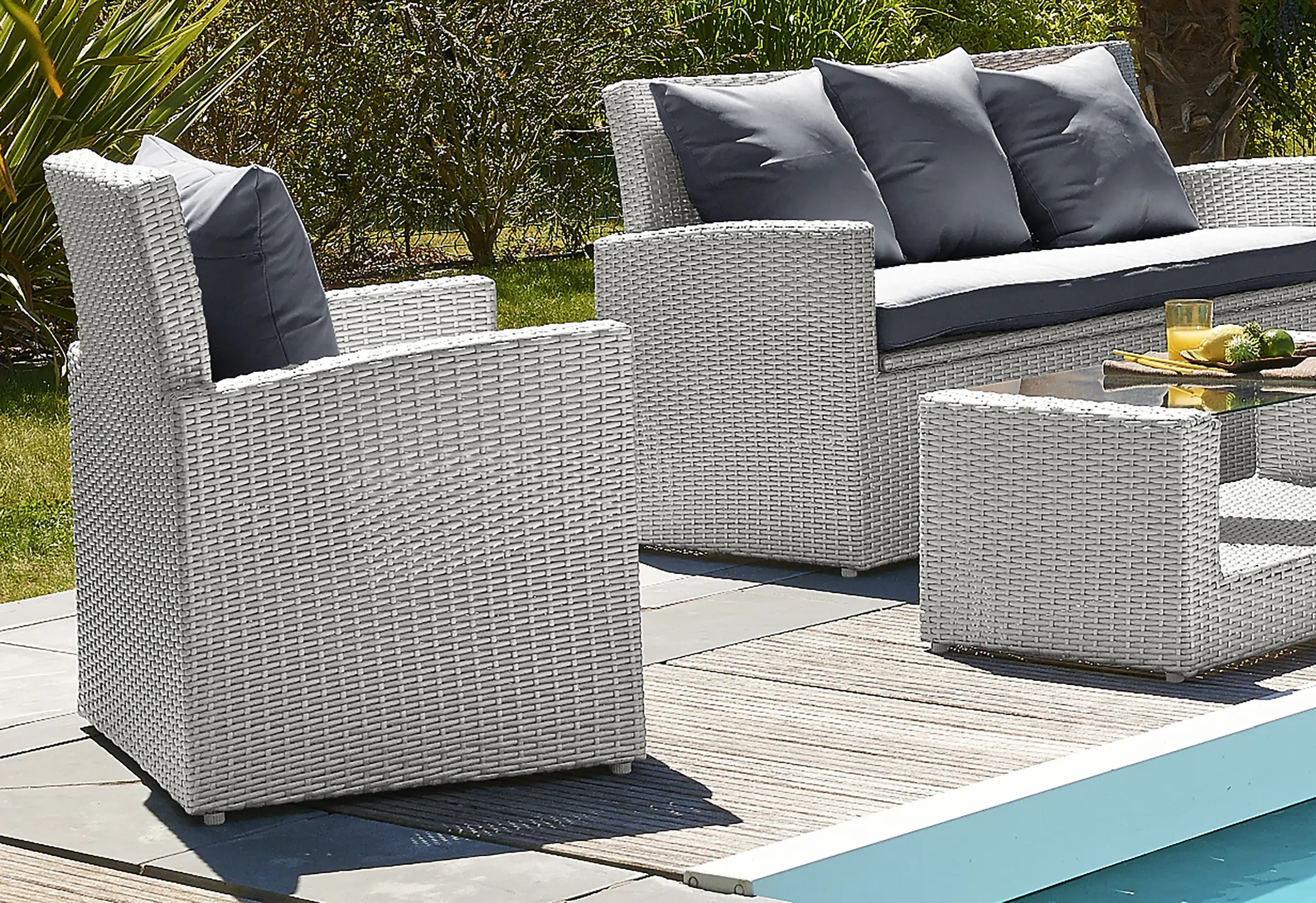Salon bas de jardin résine tressée gris CONFORT PORTOVECCHIO 5 places Salon bas de jardin résine tressée gris CONFORT PORTOVECCHIO 5 places – Image 5