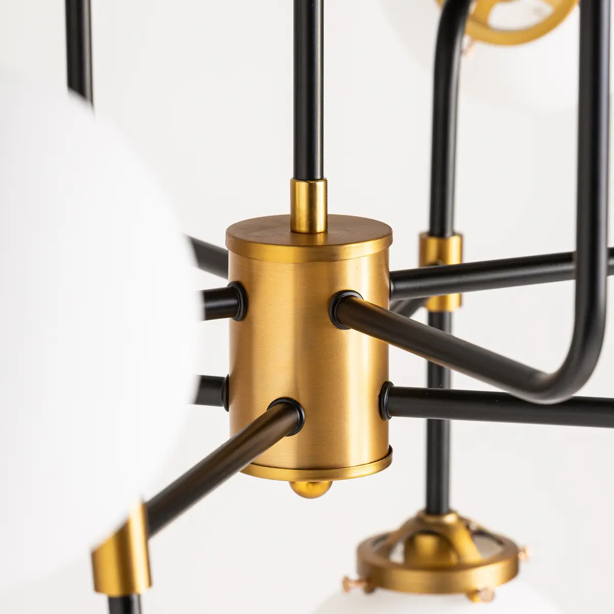 Lustre boule blanc cristal et laiton Vical Home Lustre boule blanc cristal et laiton Vical Home – Image 3