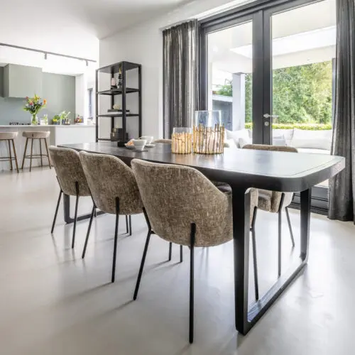 Chaise Fay shitake island Richmond Interiors