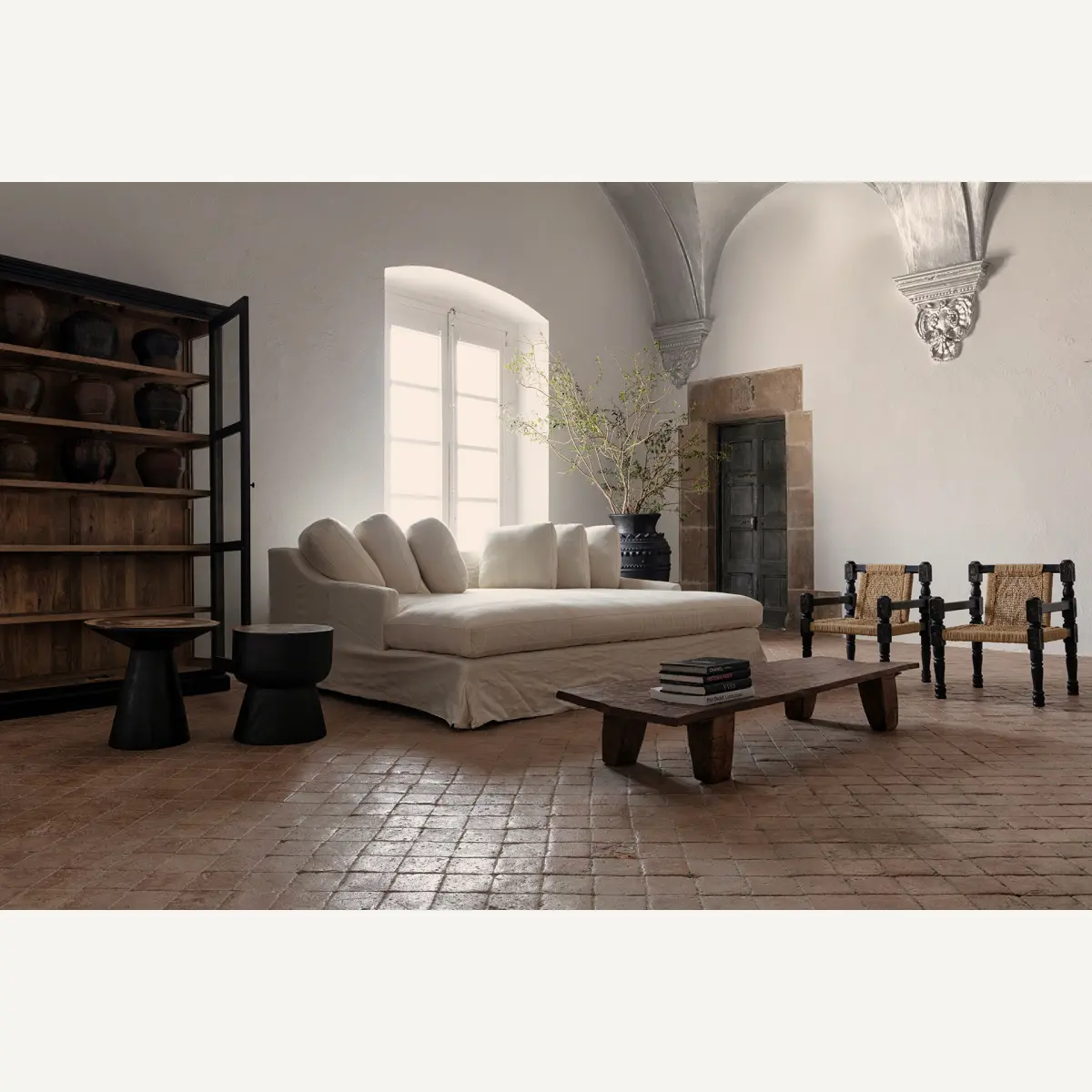 Bout de canapé noir ARUSA Vical Home Bout de canapé noir ARUSA Vical Home – Image 3