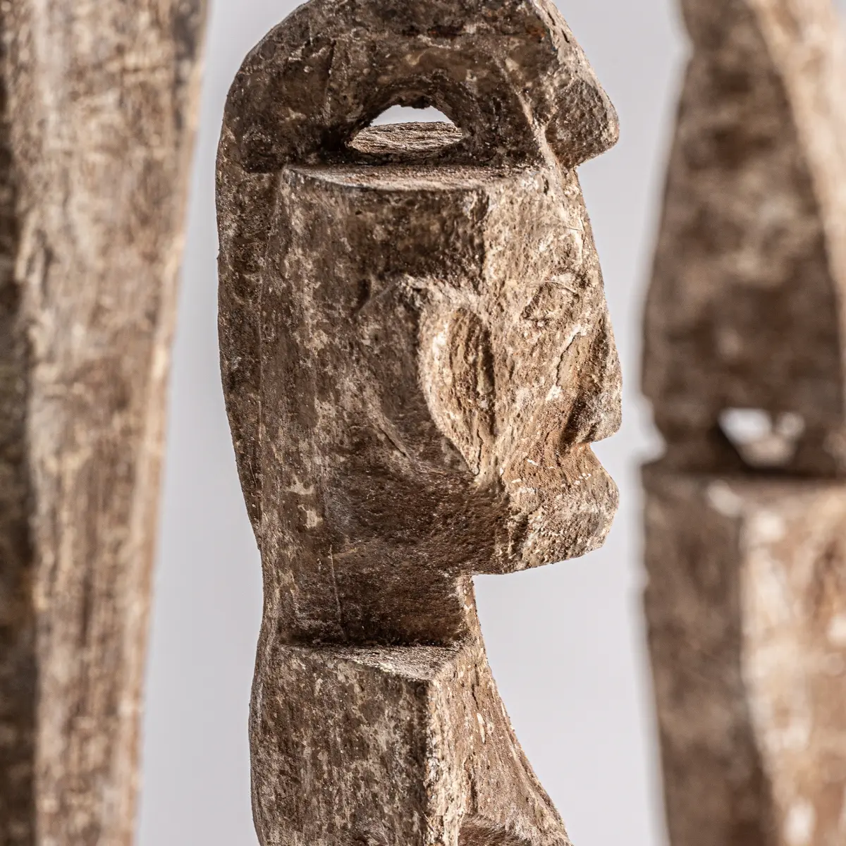 Statue bois d’acacia ethnique Vical Home lot de 3 Statue bois d’acacia ethnique Vical Home lot de 3 – Image 2