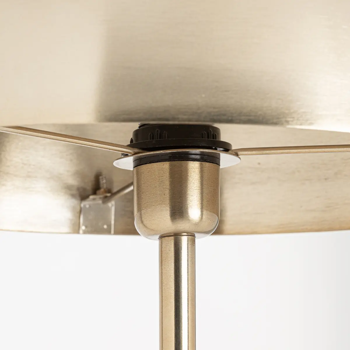 Lampadaire Kelheim Vical Home Lampadaire Kelheim Vical Home – Image 3