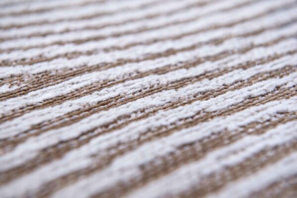 Tapis Meditation Coral Oyster White Louis de Poortere – Image 9