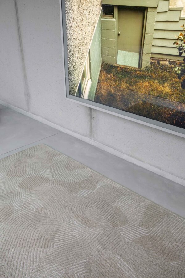 Tapis Meditation Coral Shell Beige Louis de Poortere – Image 6