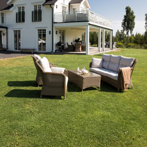 Salon de jardin en rotin gris Sadelind