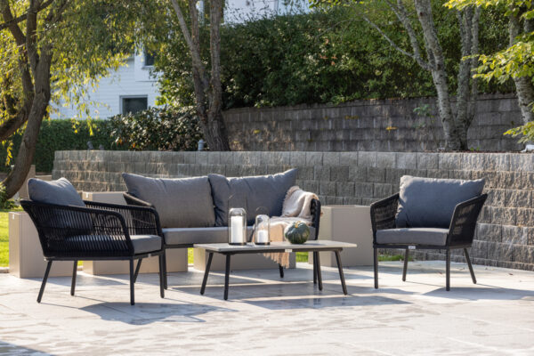 Salon de jardin corde noir coussins gris Rodeli