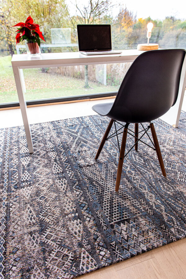 Tapis Antiquarian Kilim Black Rabat Louis de Poortere – Image 8
