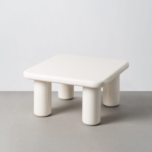 Table Basse Carrée Laquée Crème Ixia 78x78cm