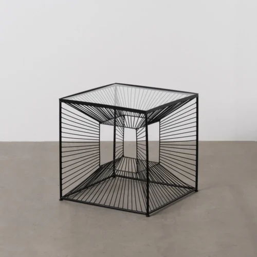 Bout de canapé carré métal et verre noir Ixia 45,5 cm — vue 10