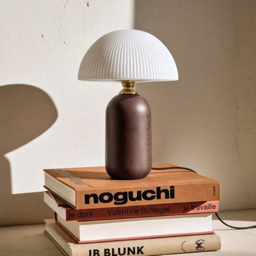 Lampe à poser en bois de frêne abat-jour en verre Ixia 38 cm — vue 7