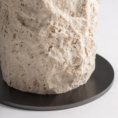 Lampe à poser Frangy marbre blanc et laiton noir Vical Home — vue 3