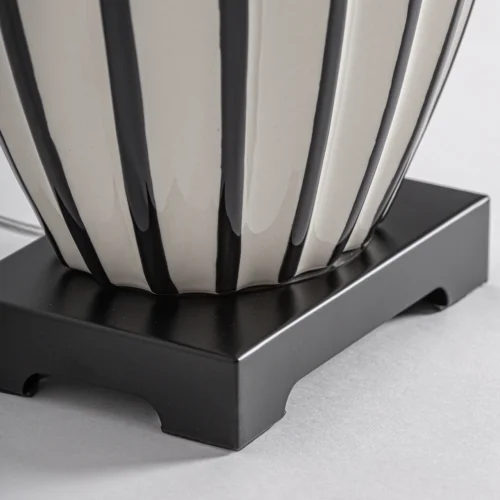 Lampe à poser Zalsa fer cannelé noir Vical Home — vue 2