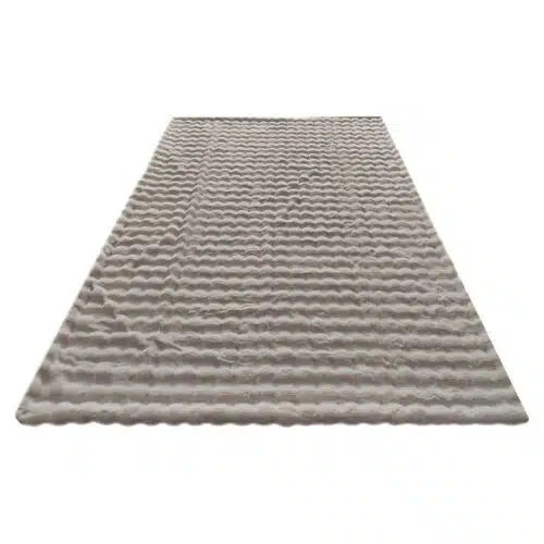 Plaid Cosy Fluff cream Richmond Interiors drape, texture moelleuse 100 % polyester