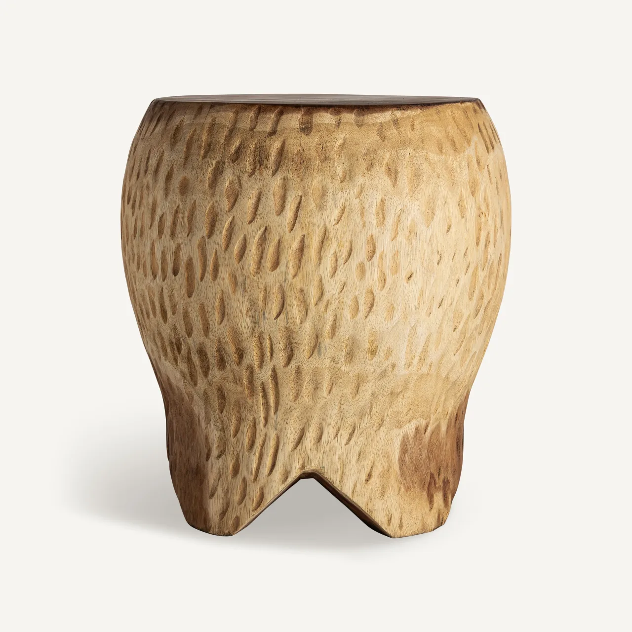 Table basse Gairo bois de suar sculpté Vical Home