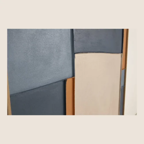 Tableau abstrait peint main bleu gris et crème cadre bois Ethan Chloé 80 x 100 cm