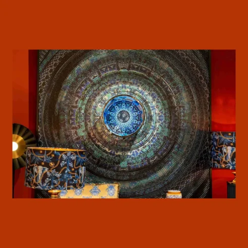 Tableau mandala bleu nacré cadre bois Ethan Chloé 173 x 173 cm