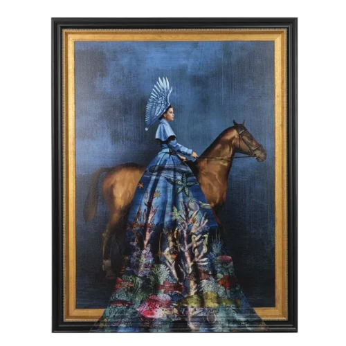 Tableaux Ethan Chloé Tableau femme à cheval robe en relief cadre doré Ethan Chloé 110 x 140 cm