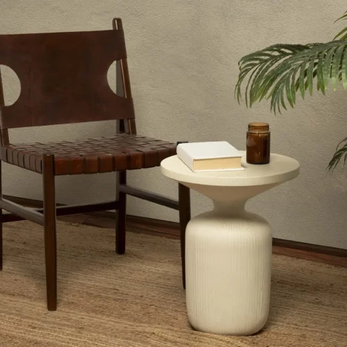 Chaise teck et cuir marron lanières croisées Ethan Chloé 85 cm de haut