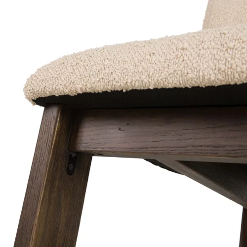 Chaise tissu écru pieds bois foncé dossier droit rembourré Ethan Chloé 48 cm — vue 5