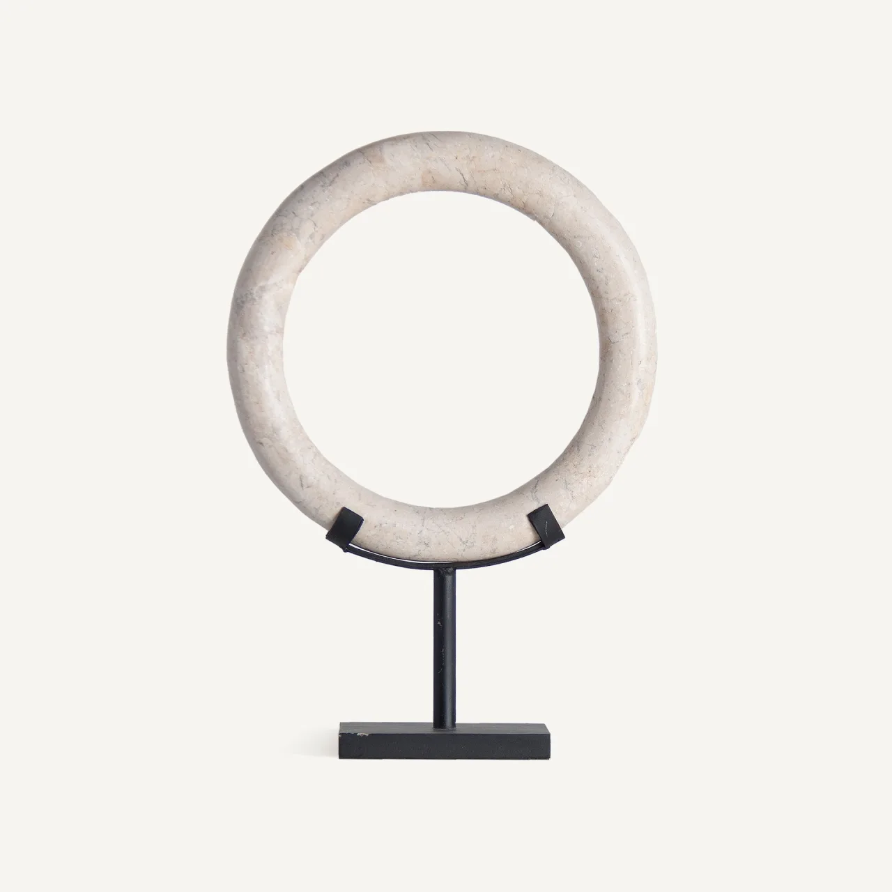 Figurine Lokja marbre blanc cassé Vical Home