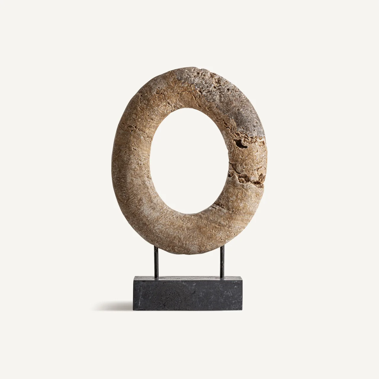Figurine onyx beige et fer noir 46 cm Vical Home