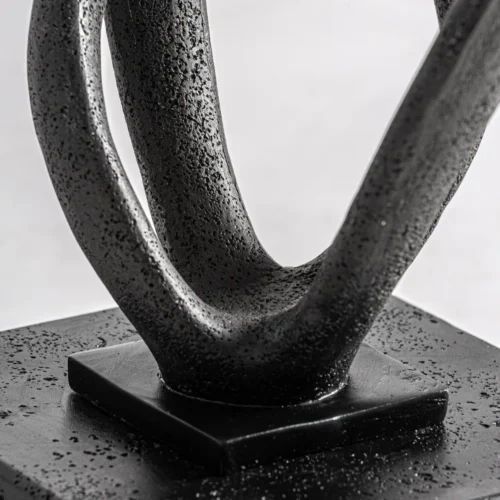 Figurine Yehor résine noire Vical Home — vue 4