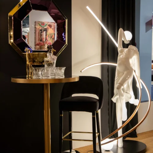 Luminaires Ethan Chloé Lampadaire sculpture danseuse blanche rubans cuivrés Ethan Chloé 193 cm