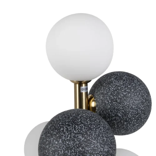 Lampe à poser grappe de globes opalins et gris tige dorée Ethan Chloé 60 cm — vue 5