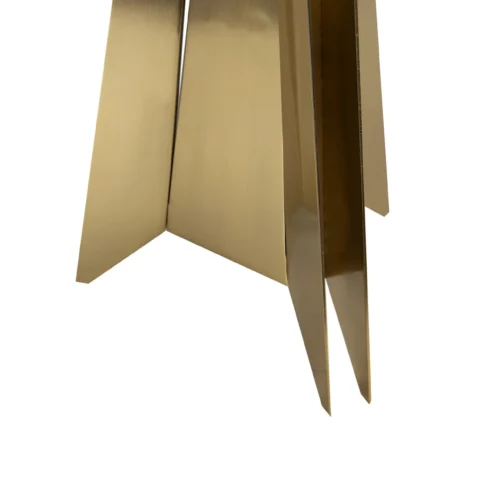 Lampe à poser pied ailettes doré abat-jour noir ou blanc Ethan Chloé 66 cm — vue 6