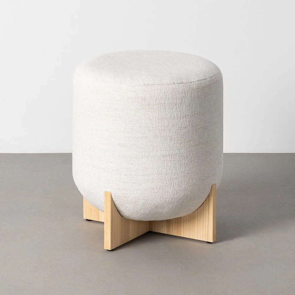 Pouf rond tissu crème piètement en croix Ixia Ø 40 cm