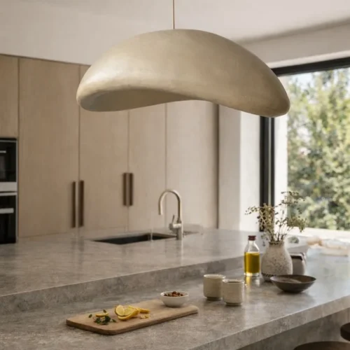 Luminaires Ethan Chloé Suspension allongée en papier mâché taupe forme galet Ethan Chloé 72 cm
