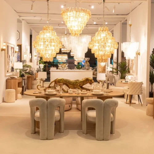 Table à manger ovale bois de manguier Myra 240 cm piétements cannelés Ethan Chloé — vue 2