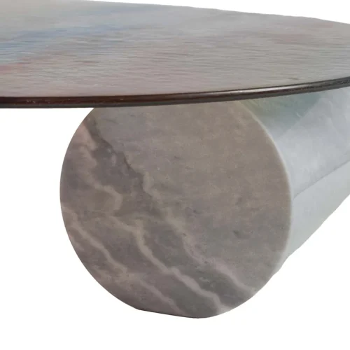 Table basse verre irisé Tucson plateau carré sur cylindres de marbre Ethan Chloé 100 cm — vue 6